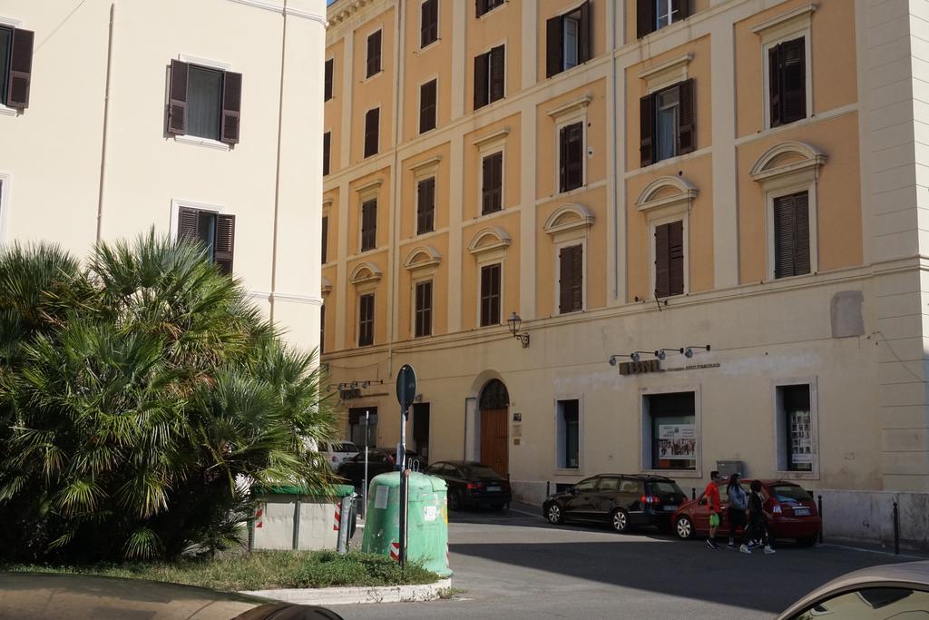 Residence Stendhal Guest House Civitavecchia Exterior photo